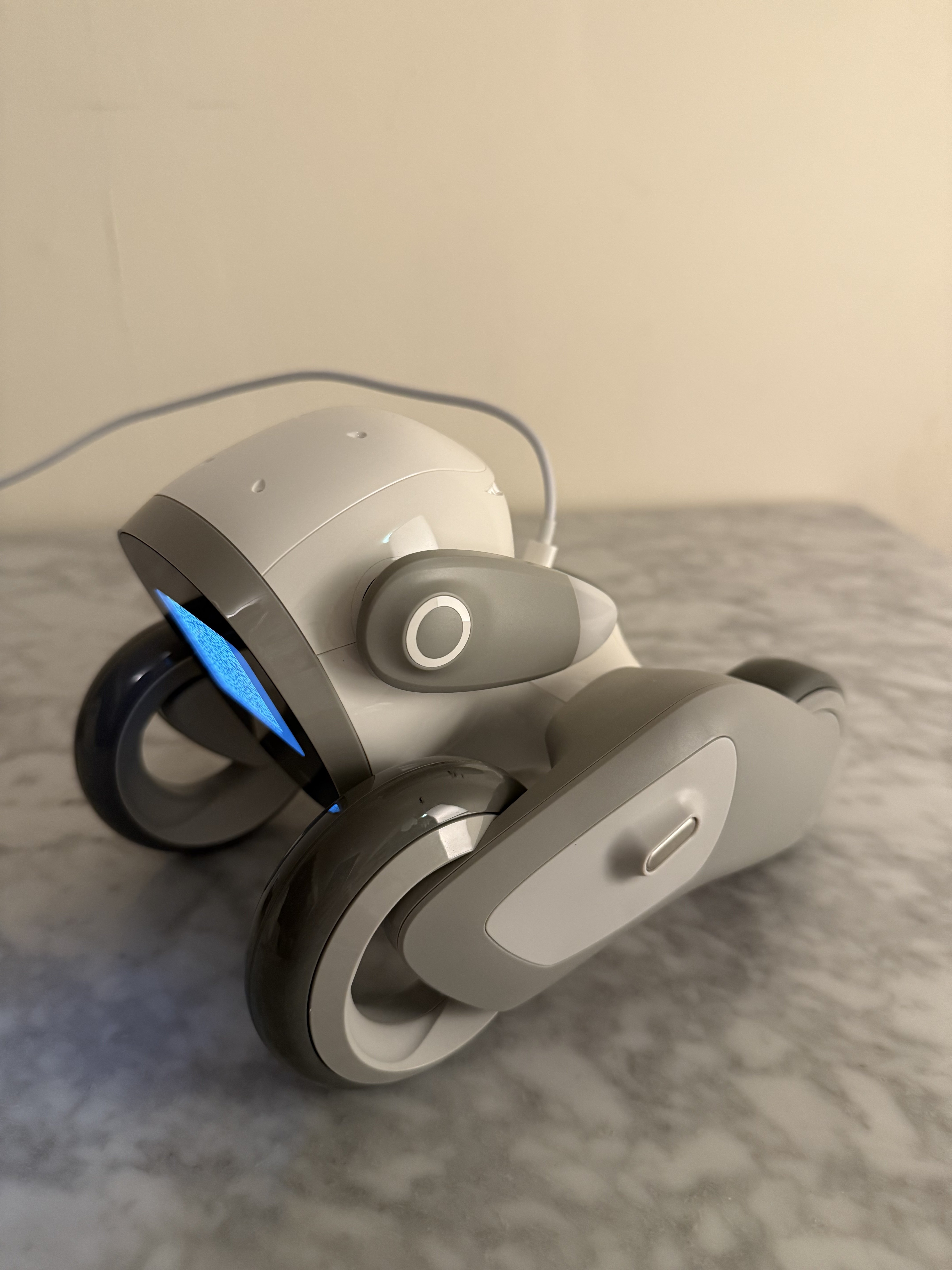 Loona QR code Wifi troubleshooting with USB cable.