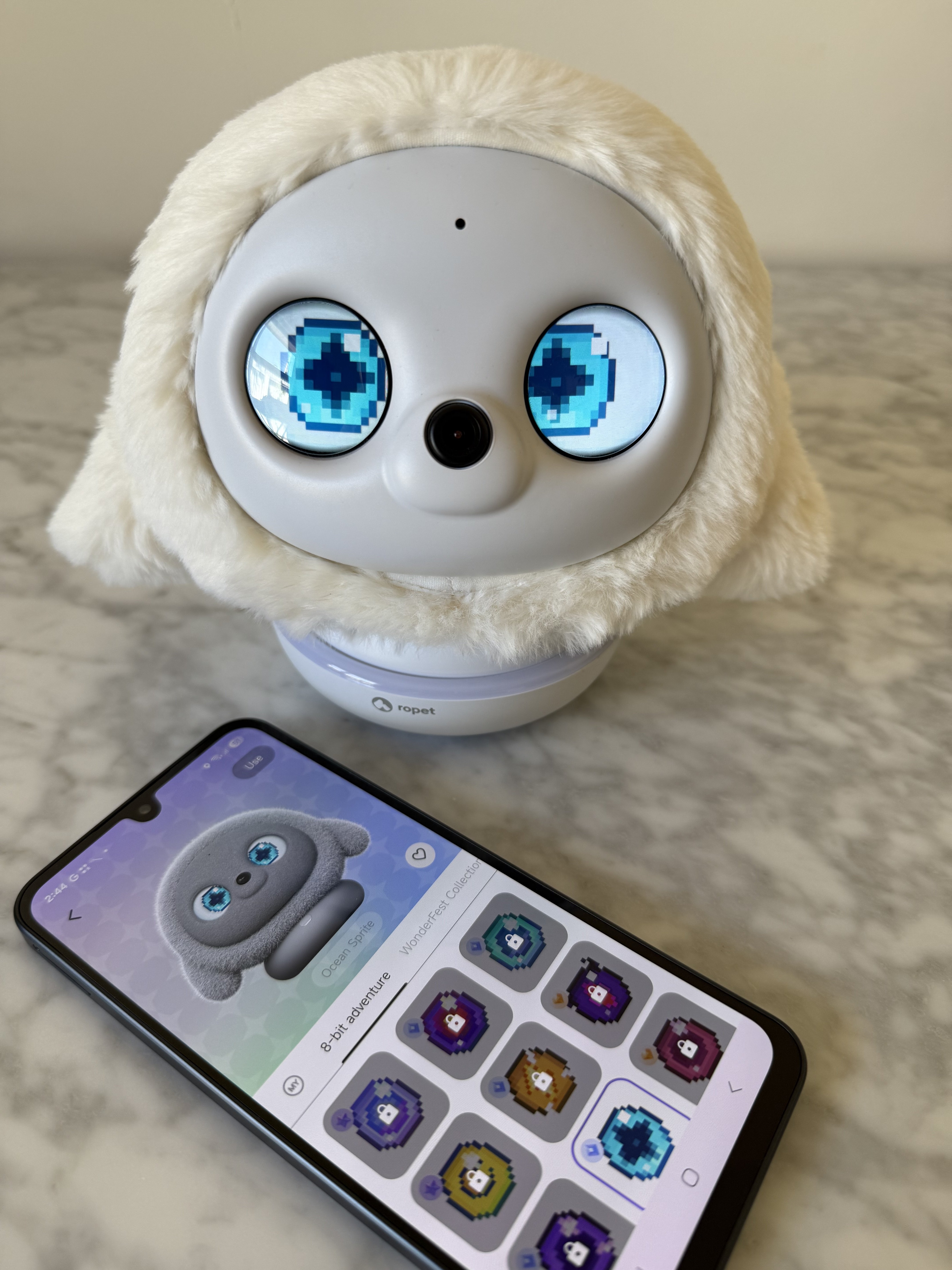 Ropet’s new pixel eyes.